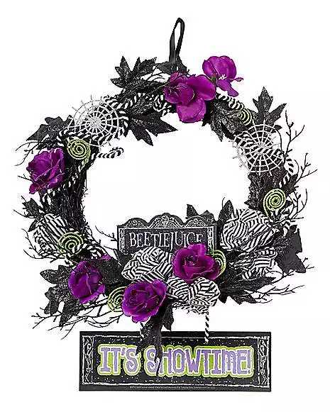 It's Showtime Wreath - Beetlejuice