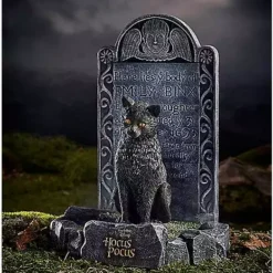 Hocus Pocus Binx Statue